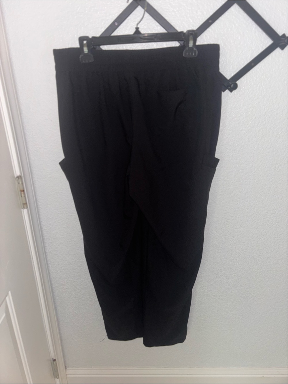 Grey’s Anatomy Evolve Stretch Black Scrub Pants XLT Barco Tall Cargo - Picture 3 of 4